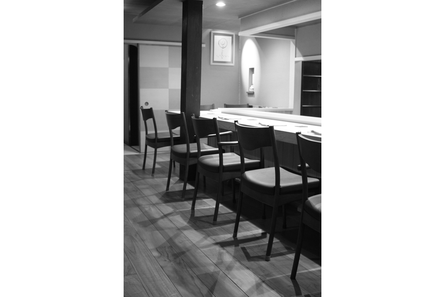 炭火割烹いふき