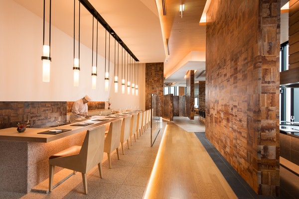 蔵 - 鉄板焼&寿司