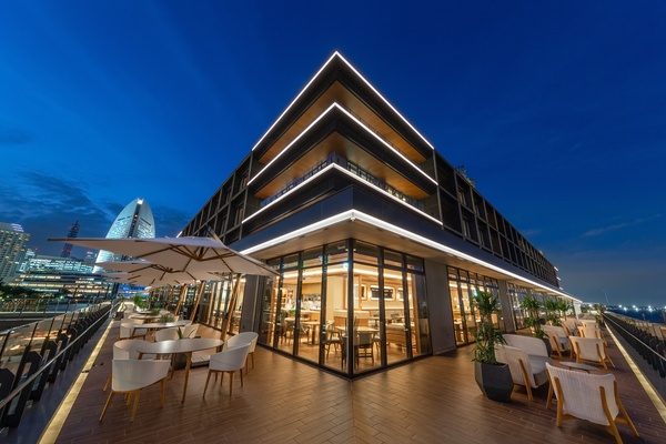 InterContinental Yokohama Pier 8 Larboard（ラーボード）